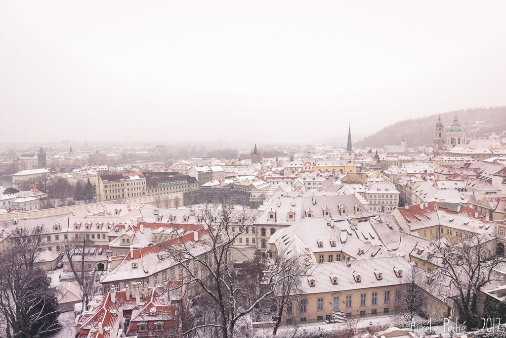Vue de Prague en hiver